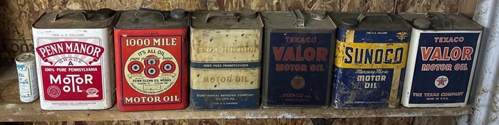 6 Two Gallon Rectangle Metal Motor Oil Cans