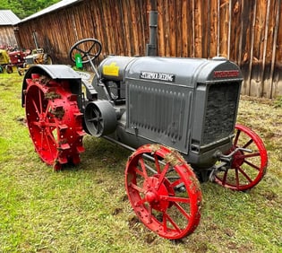 1932 McCormick Deering 10-20