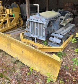 Caterpillar Ten