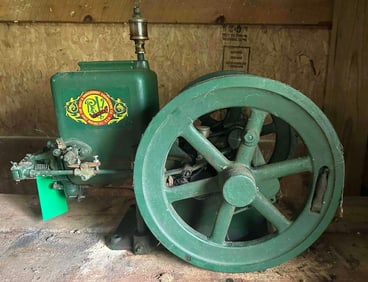 Root & Vandervoort 2 HP Engine