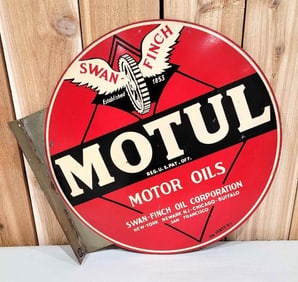 Motul Motor Oils w/Logo Metal Flange Sign (TAC)