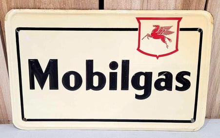 Mobilgas w/Pegasus in Sign Logo Metal Pump Sign (TAC)