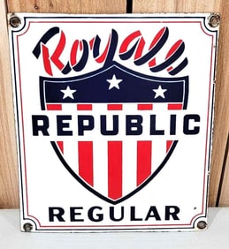 Royal Republic Regular w/Logo Porcelain Pump Sign (TAC)