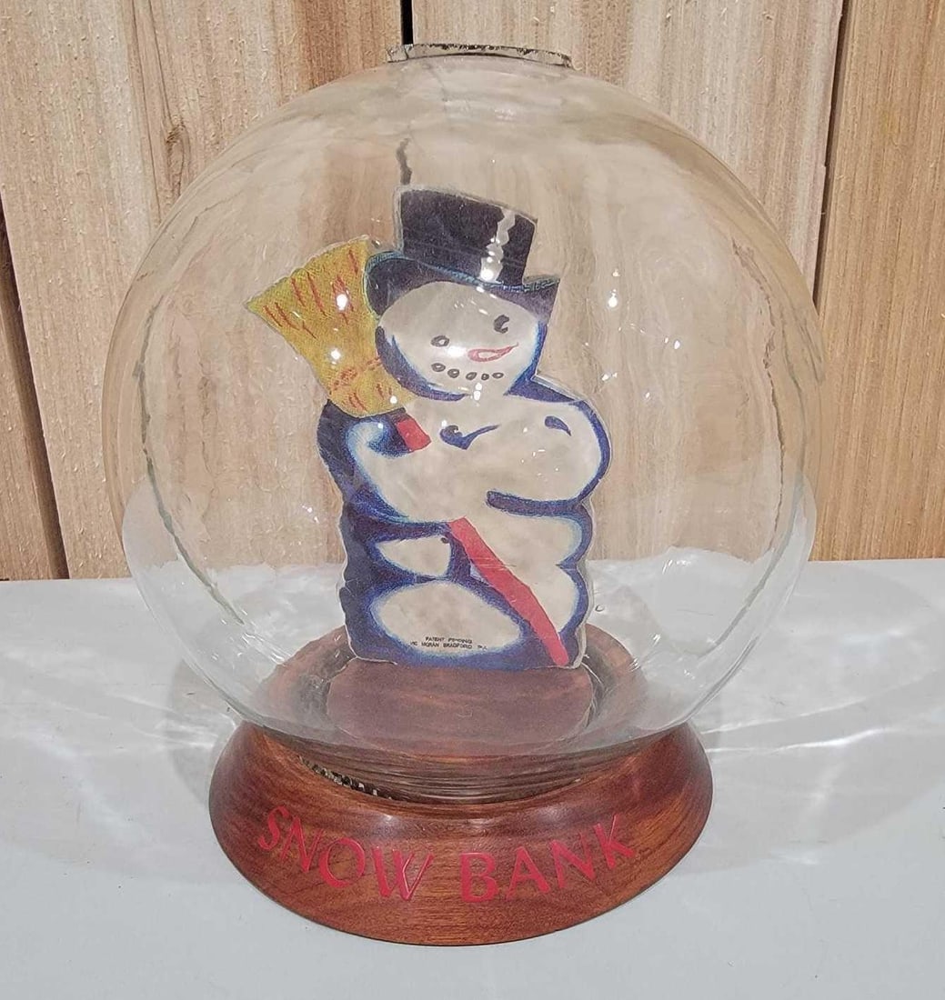 Snow Bank w/Frostie the Snowman Coin Bank: rated 9.5, 6.5"T., bank is in excellent condition.