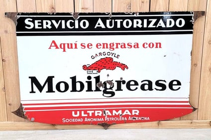 Mobilgrease w/Gargoyle Servicio Authorizzado Porcelain Sign (TAC)