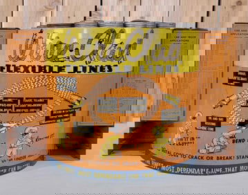 Wire Clad Flexible Lines Metal Counter-Top Display