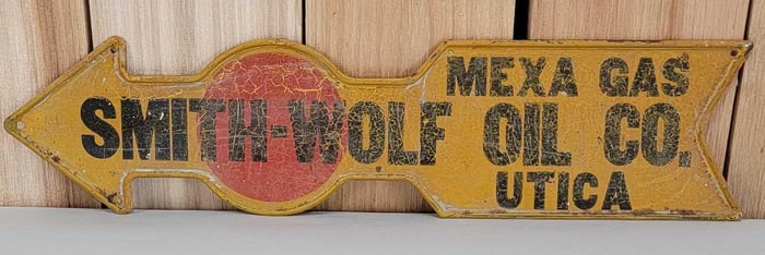 Smith-Wolf Oil Co. Metal Arrow Sign (TAC)
