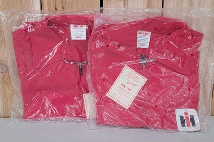 2-Small Nylon Wind Breakers w/IH Patch (International Harvester)