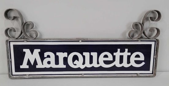 Marquette (automobile) Porcelain Sign in original frame(TAC)