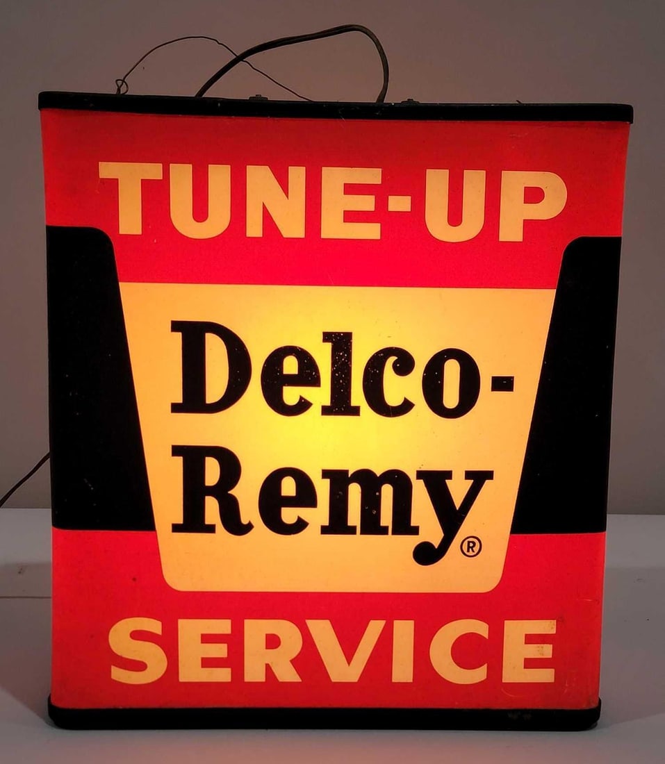 Delco-Remy Tune-Up Service Plastic Lighted Sign (TAC) (1 of 4)