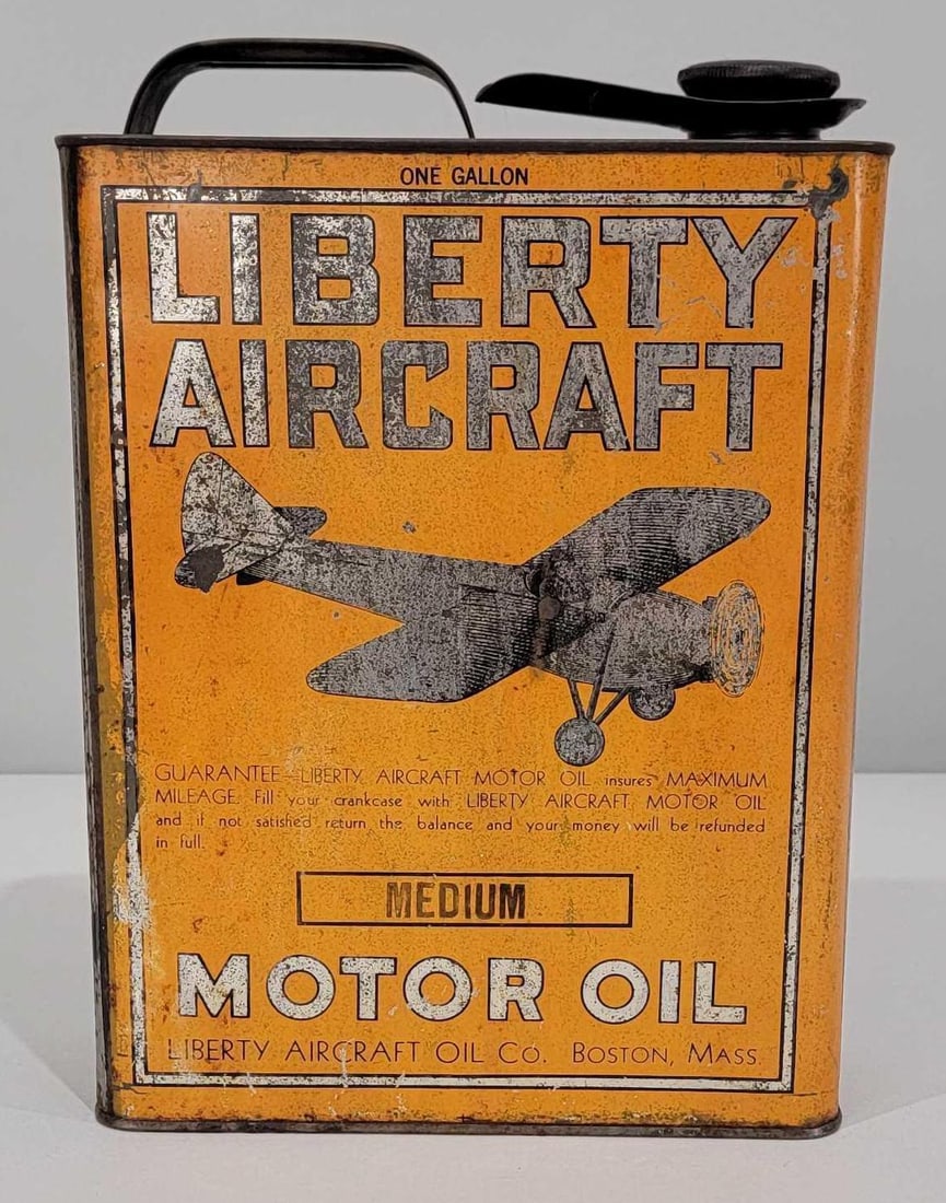 Liberty Aircraft Motor Oil One-Gallon Flat Metal Can (1 of 5)