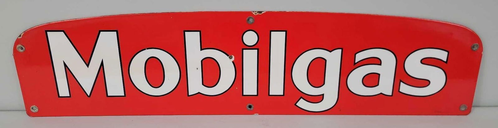 Mobilgas Porcelain Truck Sign (TAC) (1 of 4)