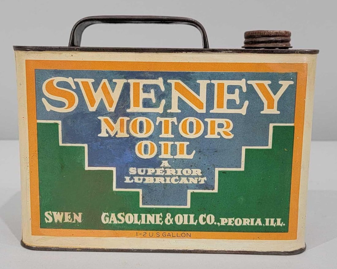 Sweney Motor Oil w/Logo Half-Gallon Flat Metal Can (1 of 5)