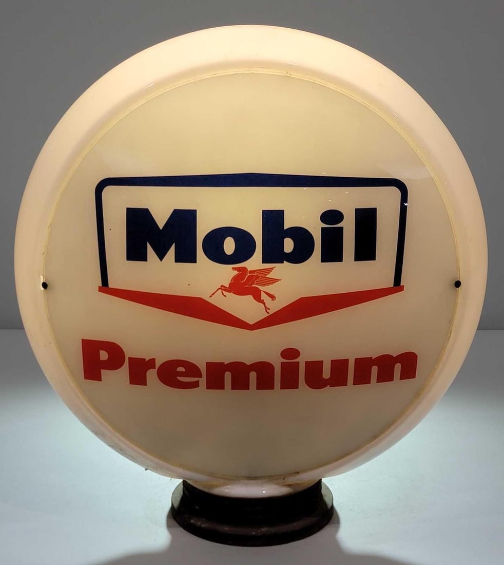 Mobil Premium w/Guillotine Logo 13.5"D. Globe Lenses (TAC): rated 9+, 13.5"D, both lenses are in very good condition, mounted a narrow screw base with metal collar globe body. TAC #025650