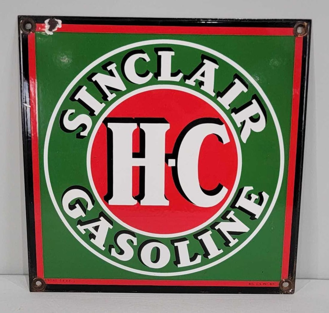 Sinclair H-C Gasoline Porcelain Sign (TAC): rated 9, 14"x14", the SSP sign has excellent color and gloss, field is clean, has a few chips around the perimeter, marked D.D.H.C 1. Rarity 4. TAC #060883