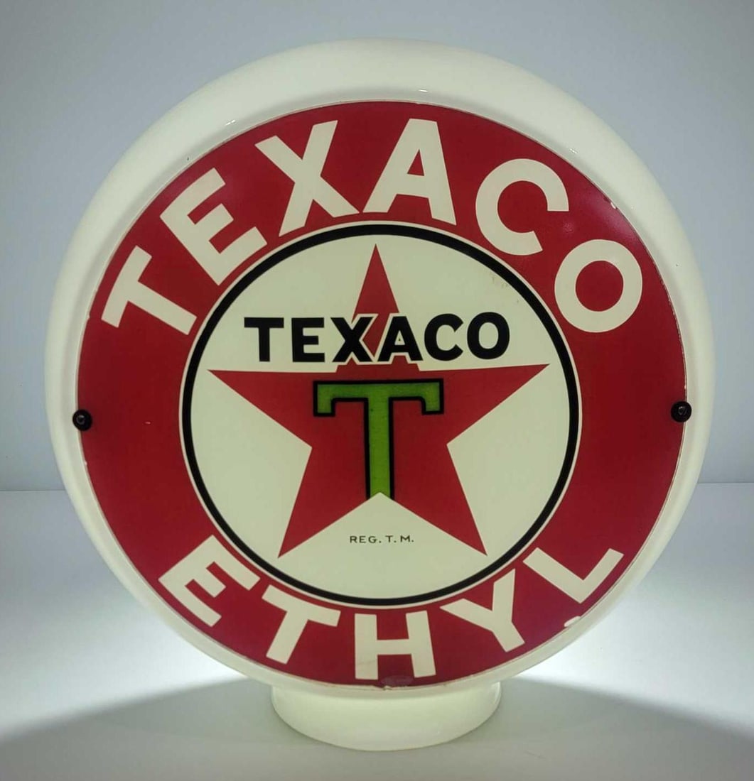 Texaco (black-T) Star Logo Ethyl 13.5" Single Lens Globe (TAC): rated 9, 13.5"D., the single lens has excellent color, has tiny paint chip at 4 o'clock edge, minor wear at lower point, mounted on a wide glass body globe. TAC #025509