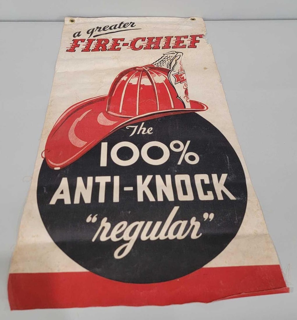 (Texaco) A Greater Fire Chief "The 100% Anti-Knock" Cloth Banner (1 of 4)