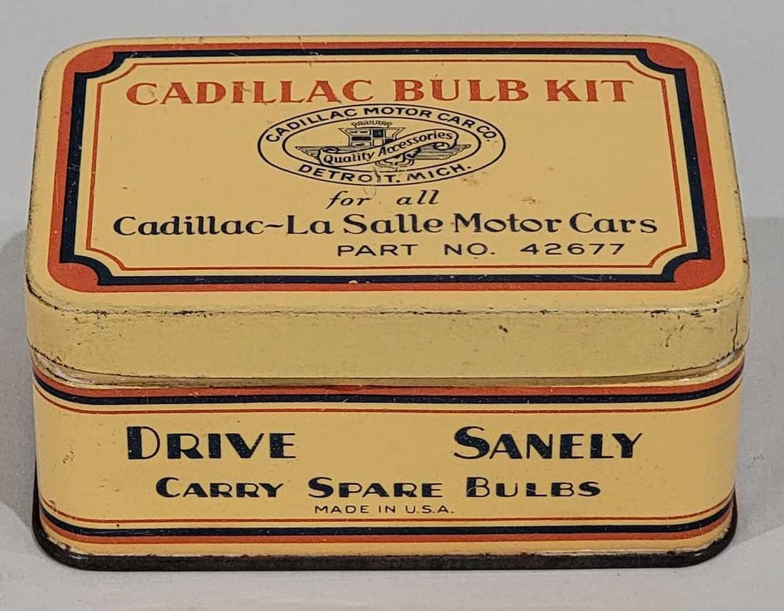 Cadillac Bulb Kit w/Logo Metal Box (TAC) (1 of 2)