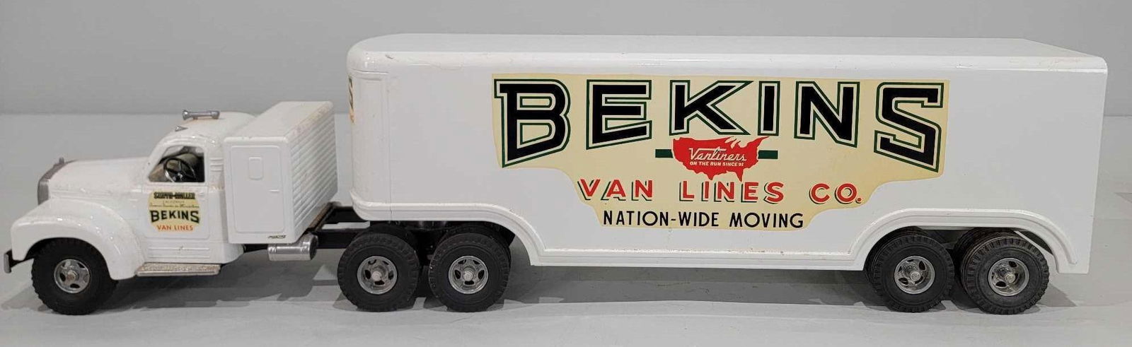 Fred Thompson Smith-Miller Bekins Van Lines Semi & Van Trailer (1 of 4)