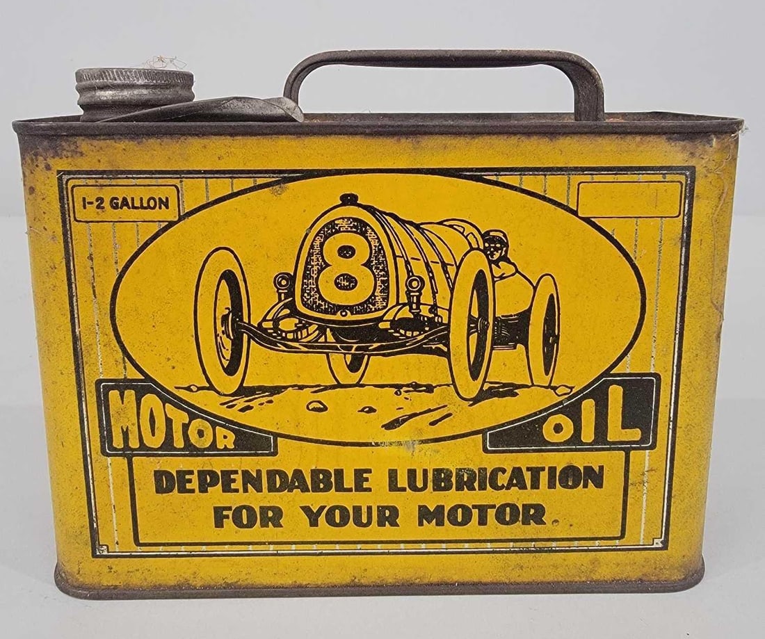 HOCO Home Oil Co. Motor Oil w/#8 Race Car Half-Gallon Flat Metal Can (1 of 4)