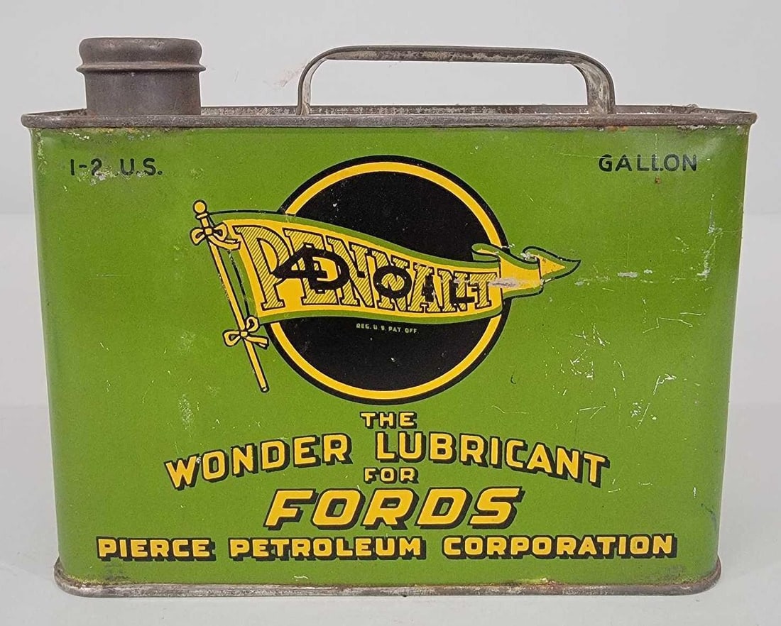 Pennant Motor Oil for Fords Half-Gallon Flat Metal Can: rated 8, the half-gallon flat metal can has good color and shine, has wear and fine scratches, is empty, missing it's lid.