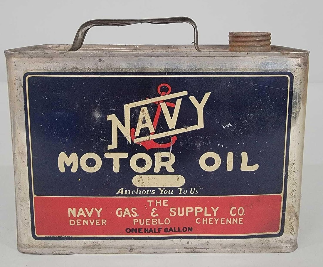 Navy Motor Oil Half-Gallon Flat Metal Can: rated 9, the half-gallon flat metal can has good color and shine, is empty, is missing it's lid.