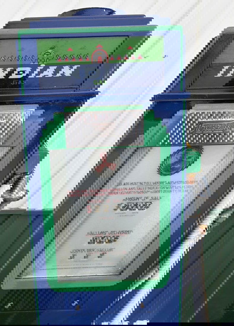 Tokheim Model #36B Computing Gas Pump (restored) - 9