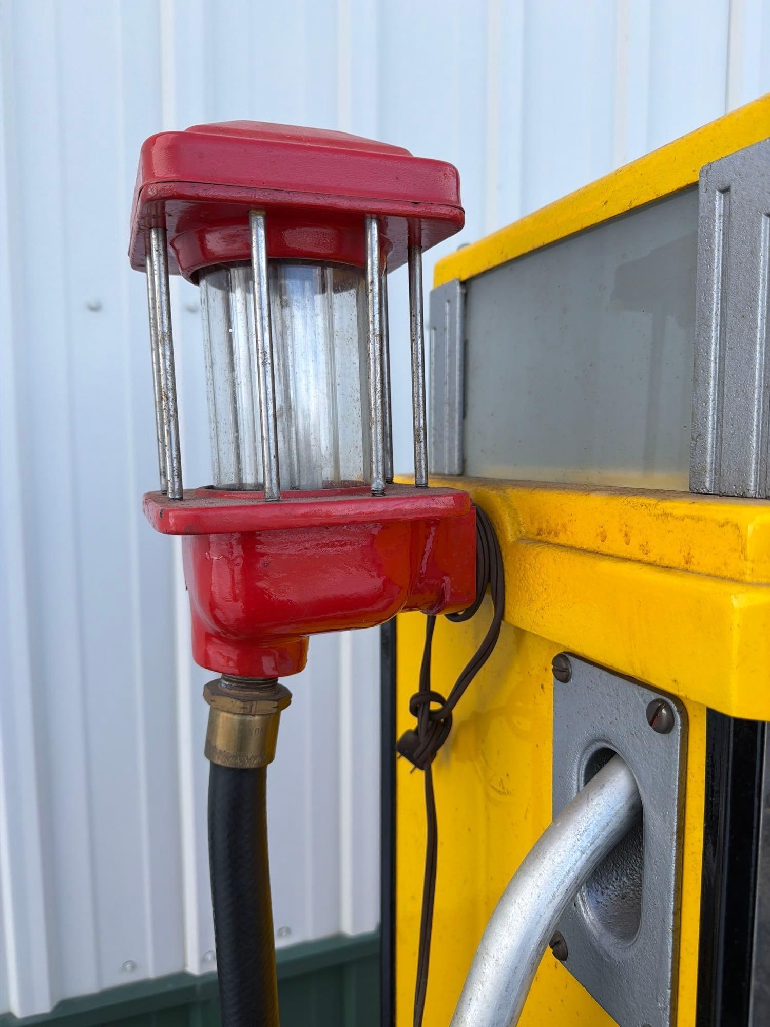 1936 Bennett Clock Face Gas Pump (restored) - 7
