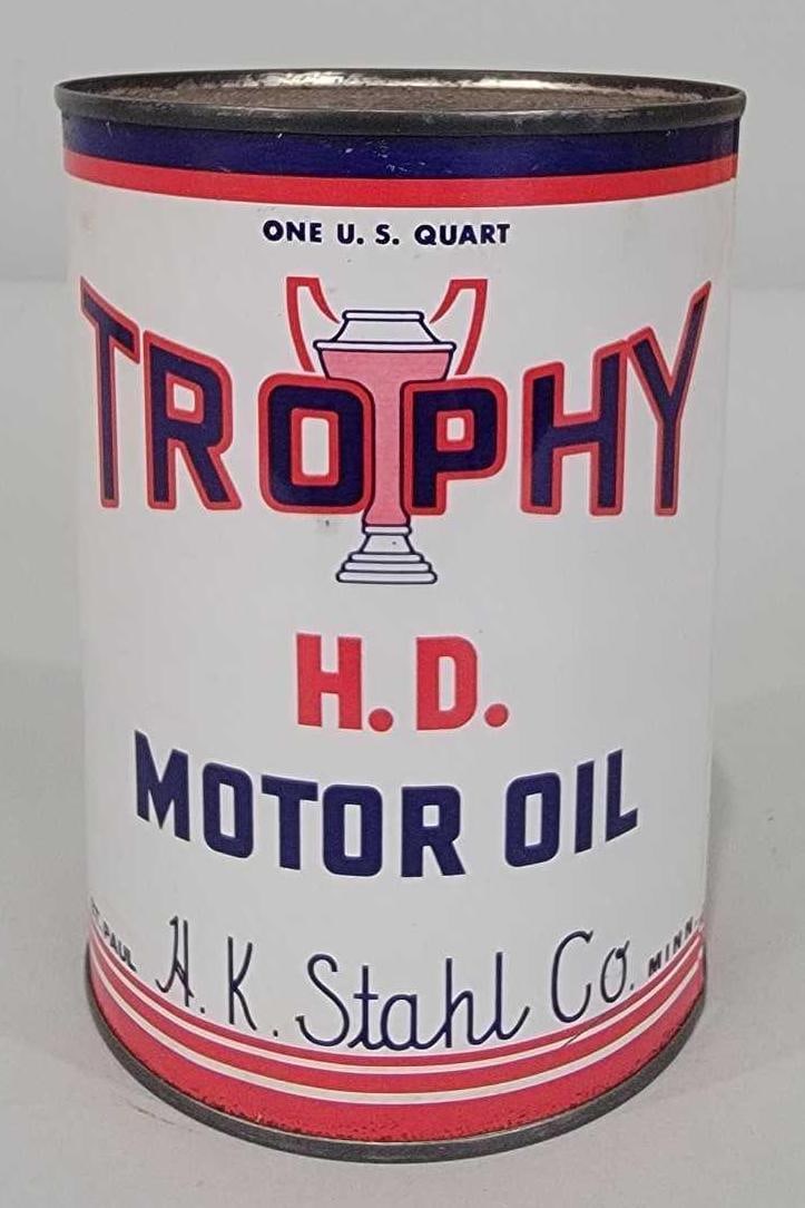 Trophy H.D. Motor Oil One Quart Round Metal Can (TAC): rated 9.5, the one quart round metal can is full, has crimped seam, has excellent color and shine. TAC #061315