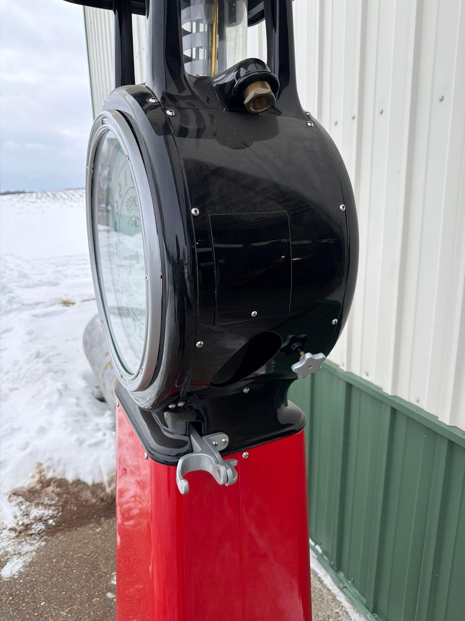 1930's Ecometer Clock Face Gas Pump (restored) - 11