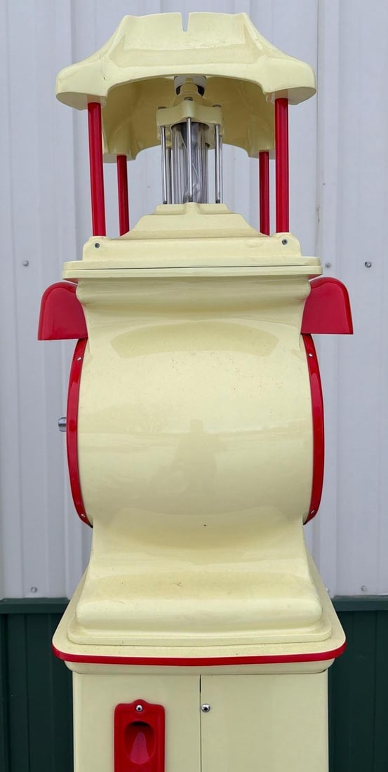 Wayne Model #800 Clock Face Gas Pump (restored) - 6