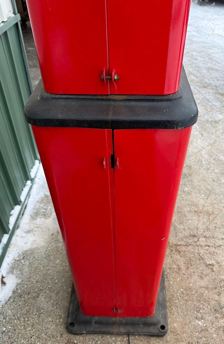 1931 Aqua Model #E-455 Clock Face Gas Pump (restored) - 6