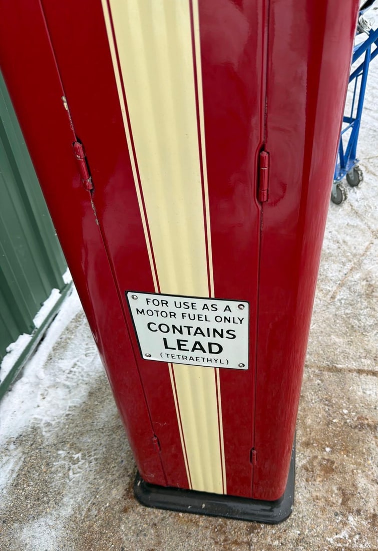 Erie Model #90 Computing Gas Pump (restored) - 7