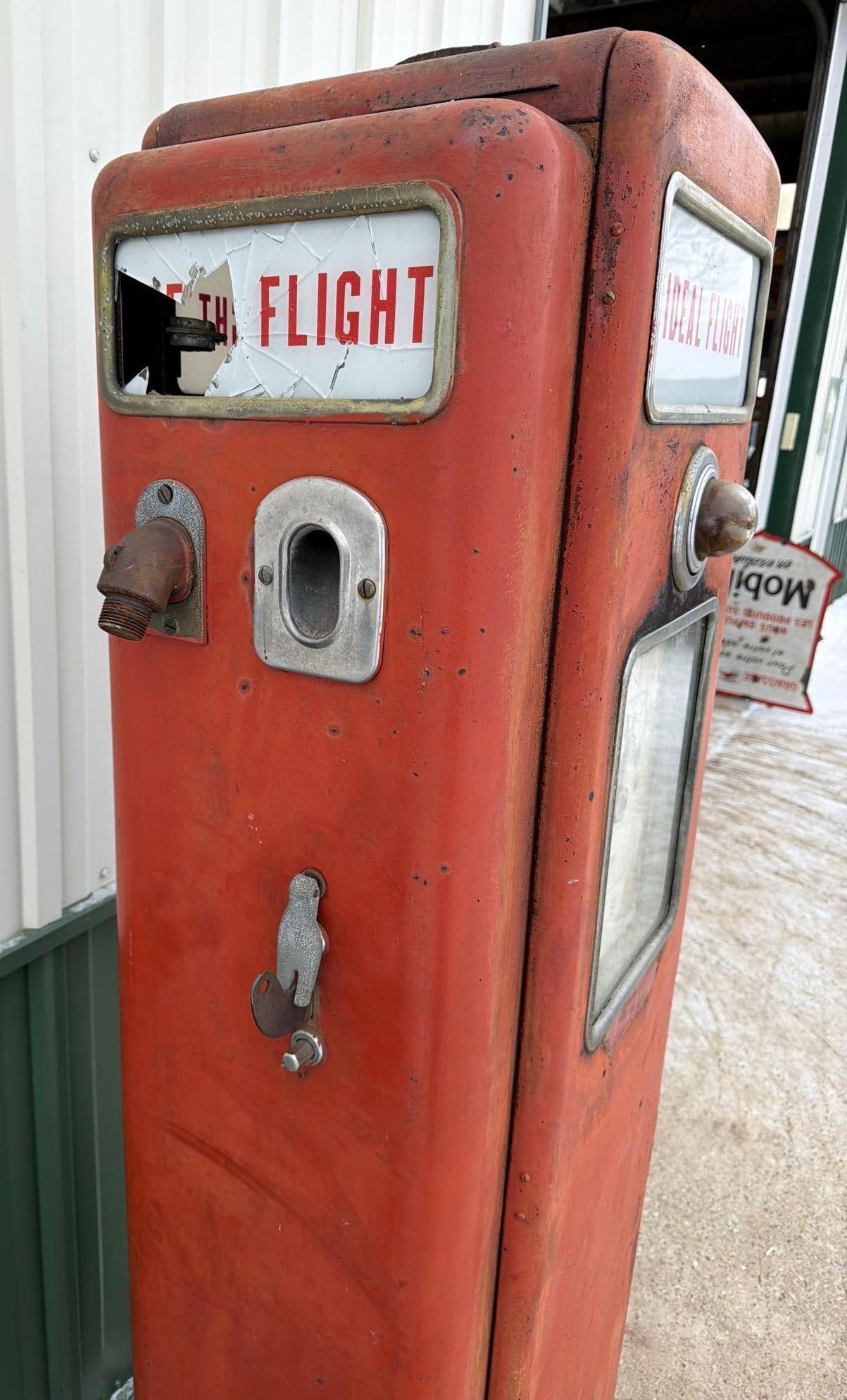 Wayne Model #876 Clock Face Gas Pump - 5