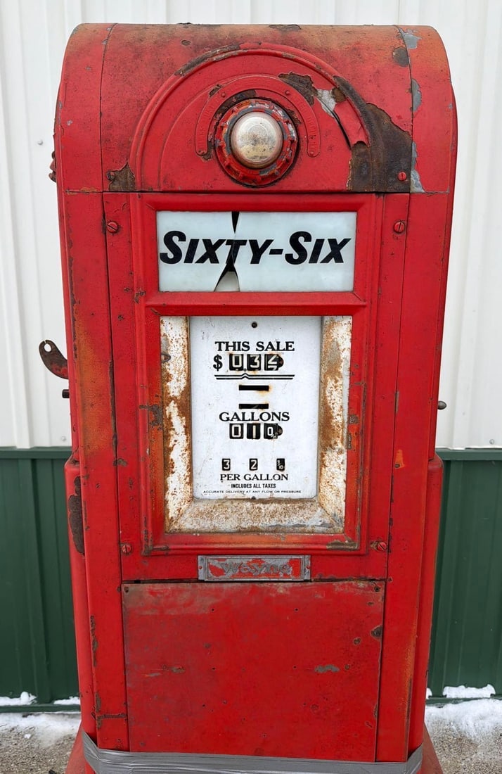 Wayne Model #60 Computing Gas Pump - 2