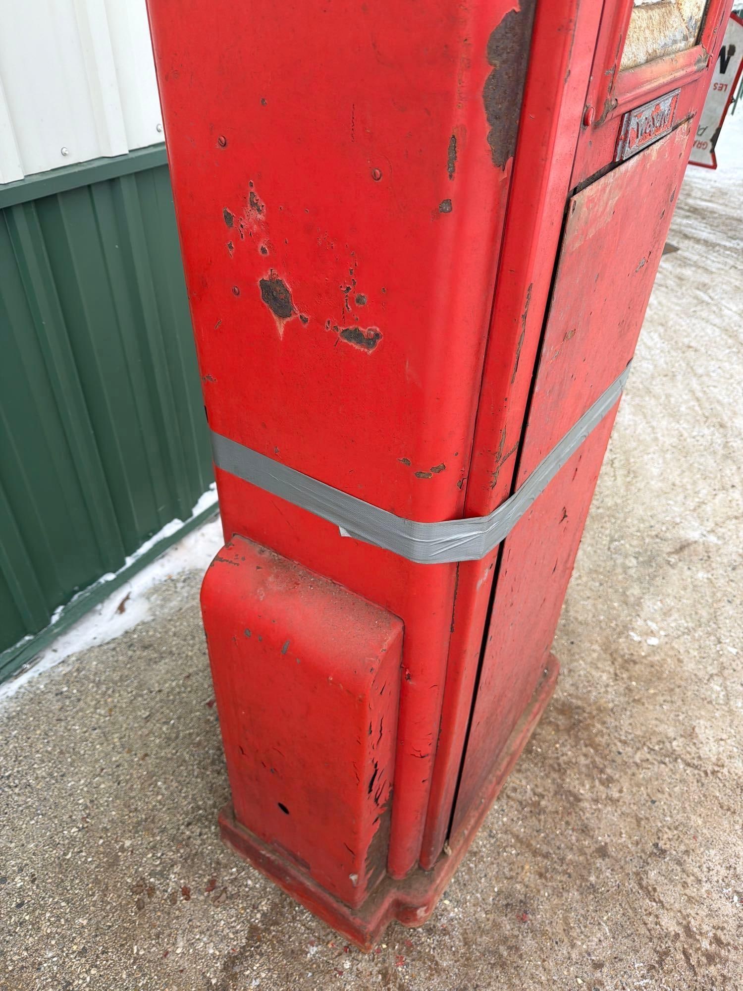 Wayne Model #60 Computing Gas Pump - 5