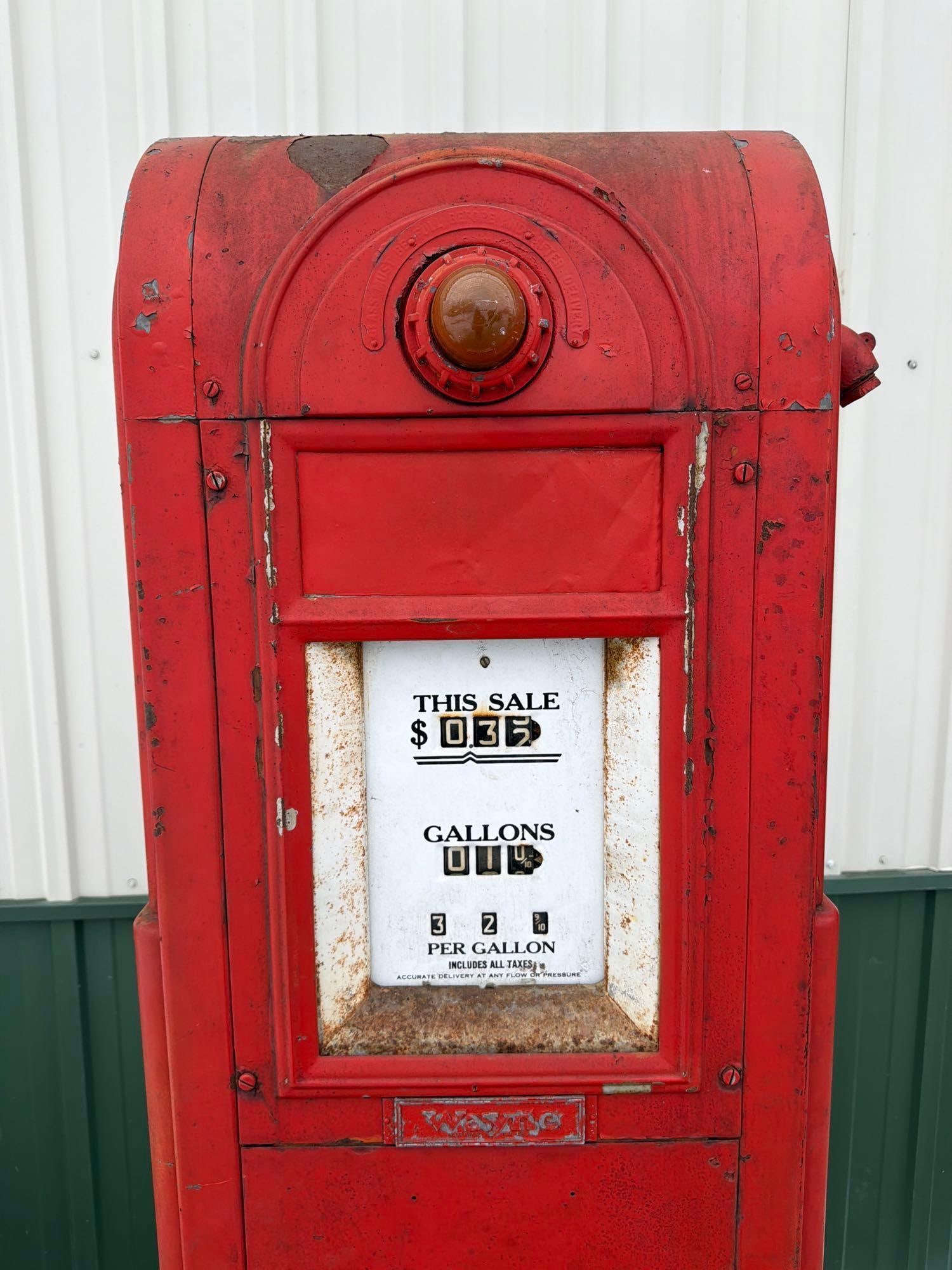 Wayne Model #60 Computing Gas Pump - 8