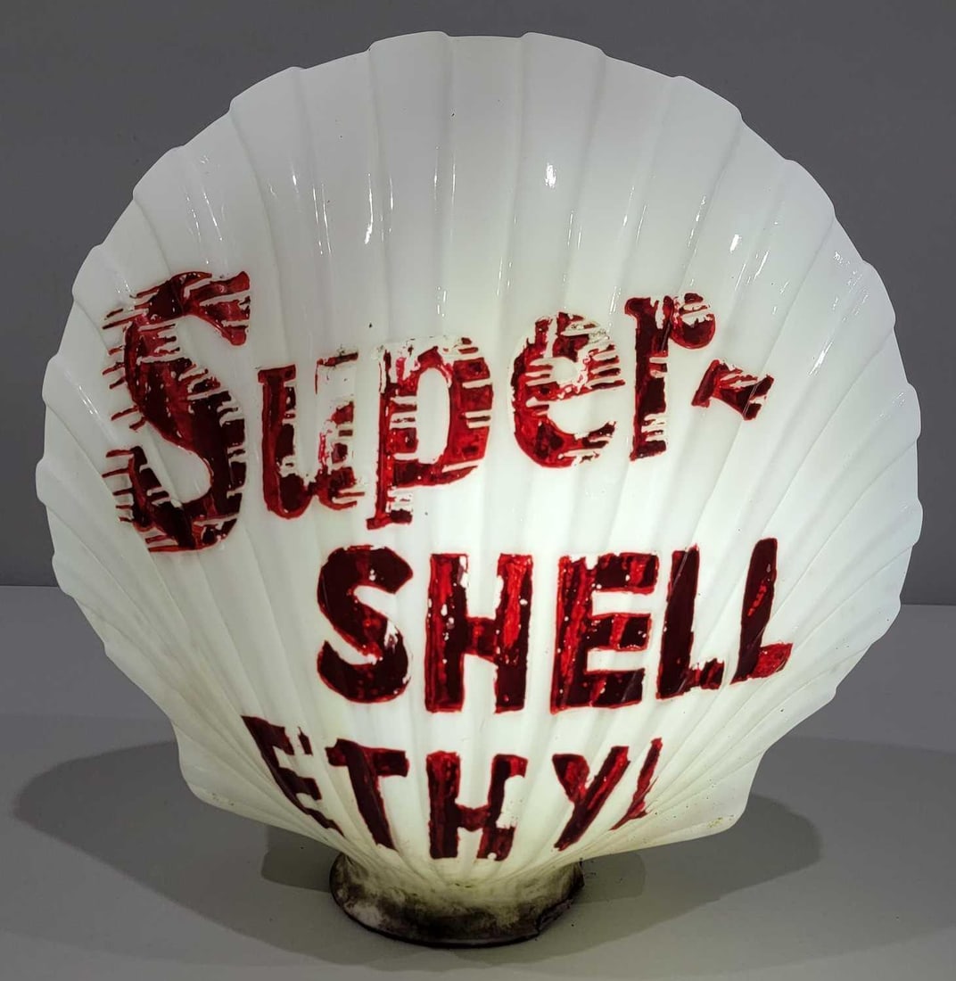 Super Shell Ethyl OPC Milk Glass Globe (TAC) (1 of 3)