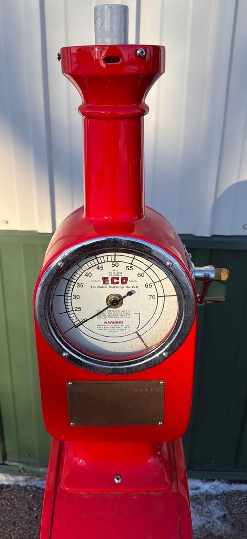 ECO Model #20 Air Meter w/Light Post (restored) - 2