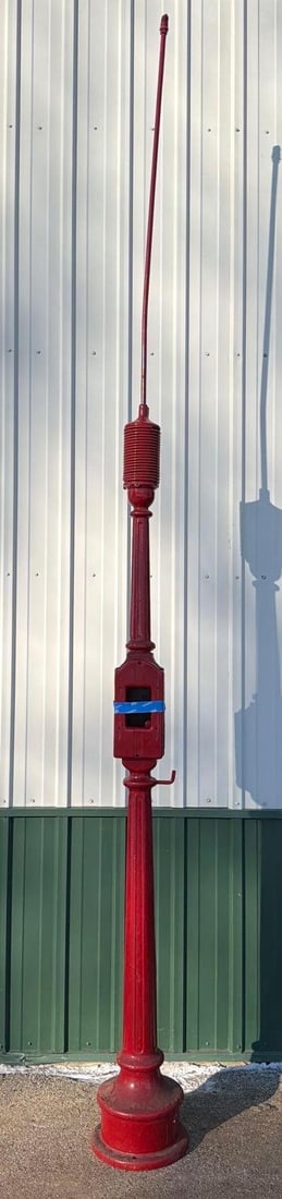 1933 Romort Arno Model #50 Air Meter w/Pedestal & Whip: 151"T. Overall, the air meter has been restored, has no insides, has no broken or cracked parts. This Item must be picked up in Wisconsin