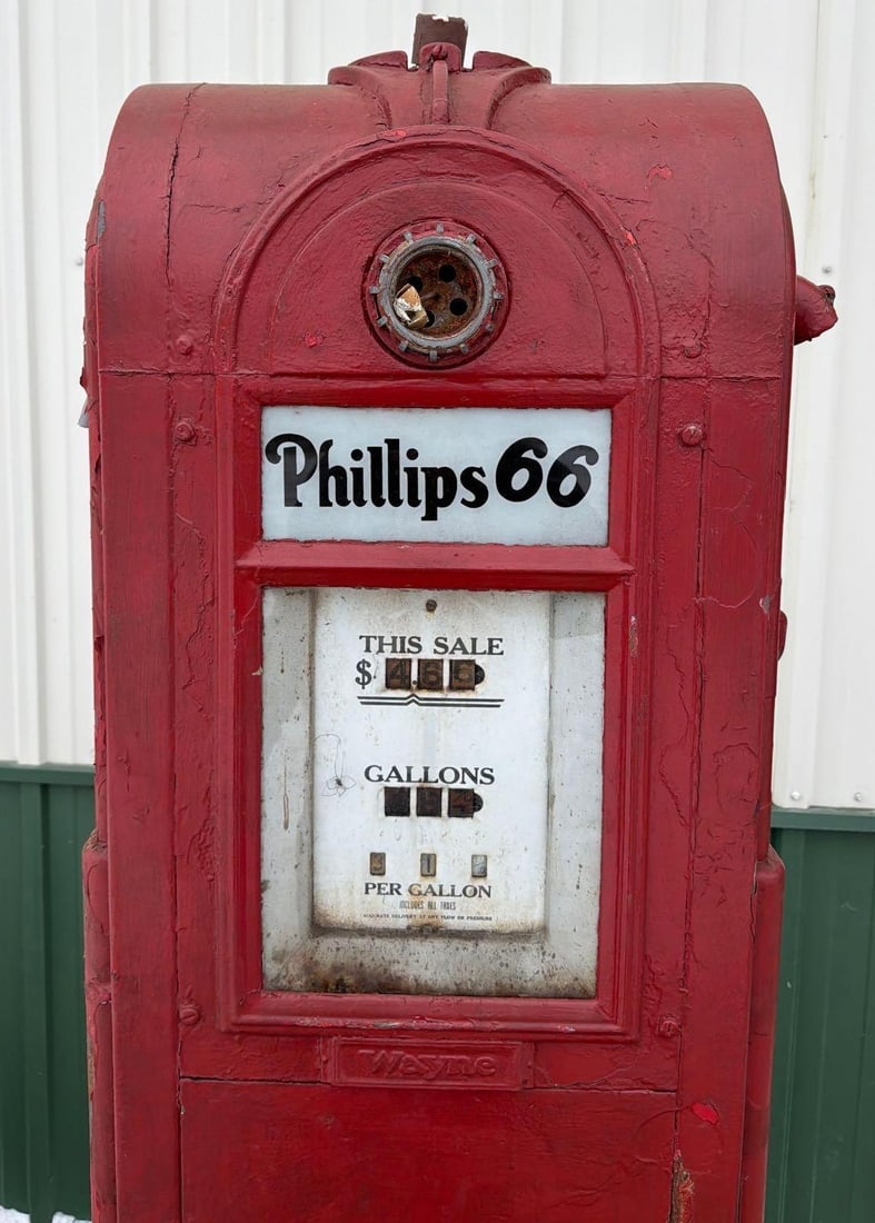 Wayne Model #60 Computing Gas Pump - 2