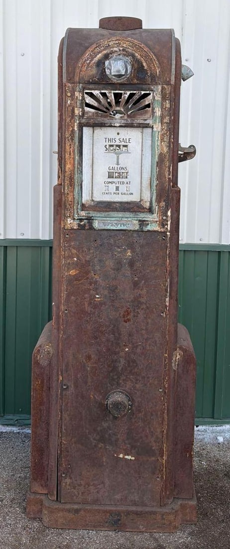 Wayne Model #60 Computing Gas Pump (1 of 13)