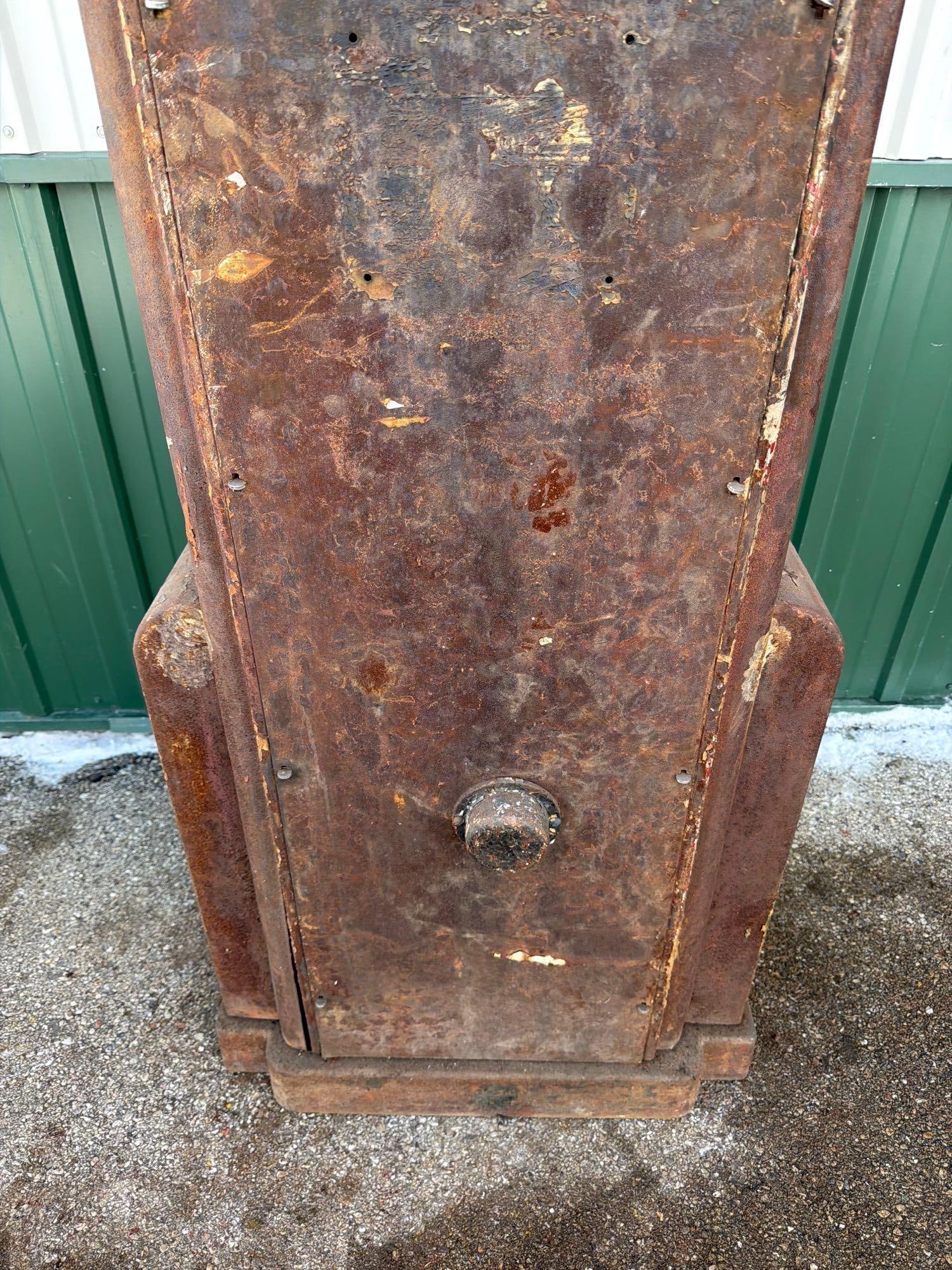 Wayne Model #60 Computing Gas Pump - 3