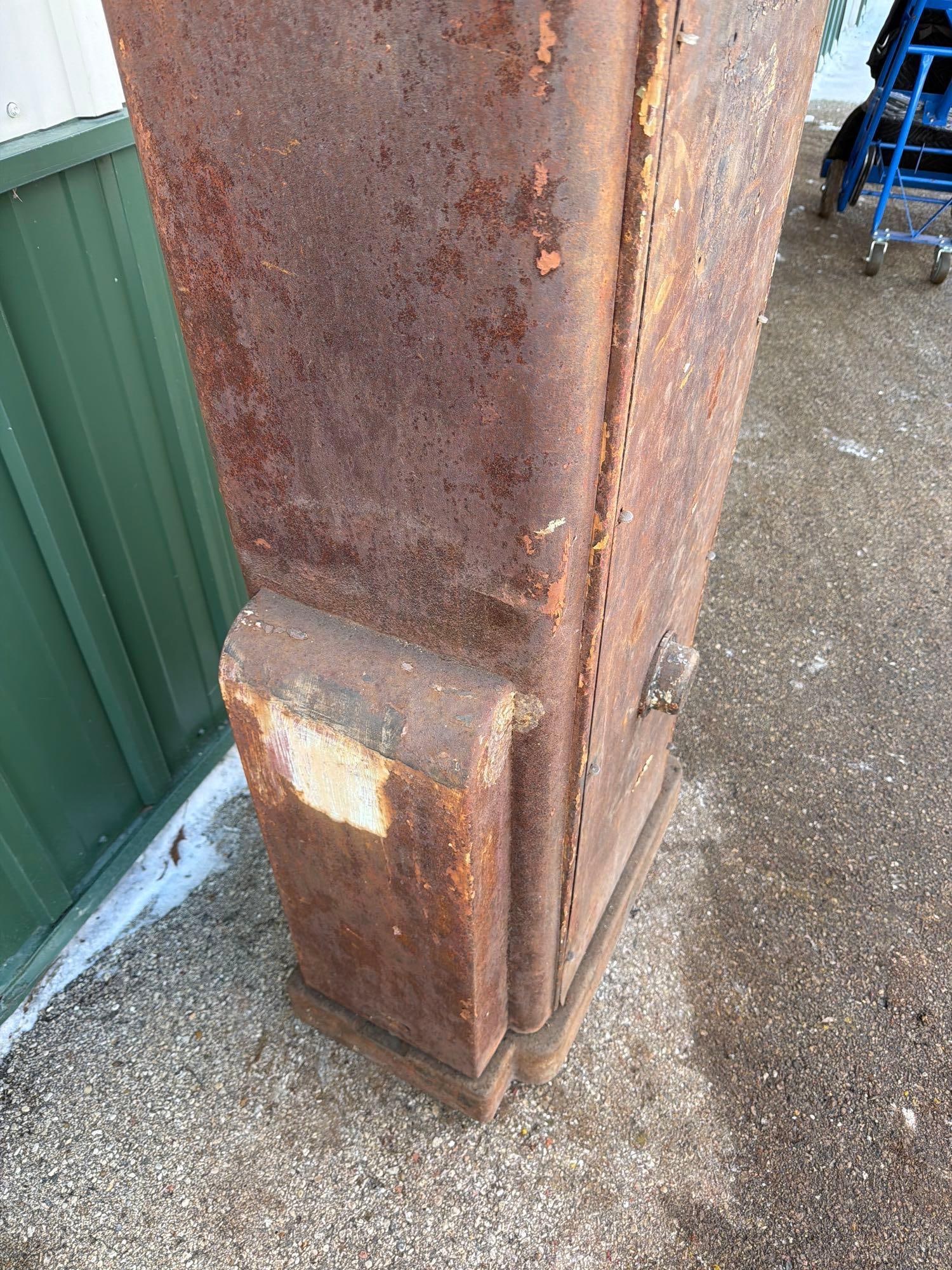 Wayne Model #60 Computing Gas Pump - 7