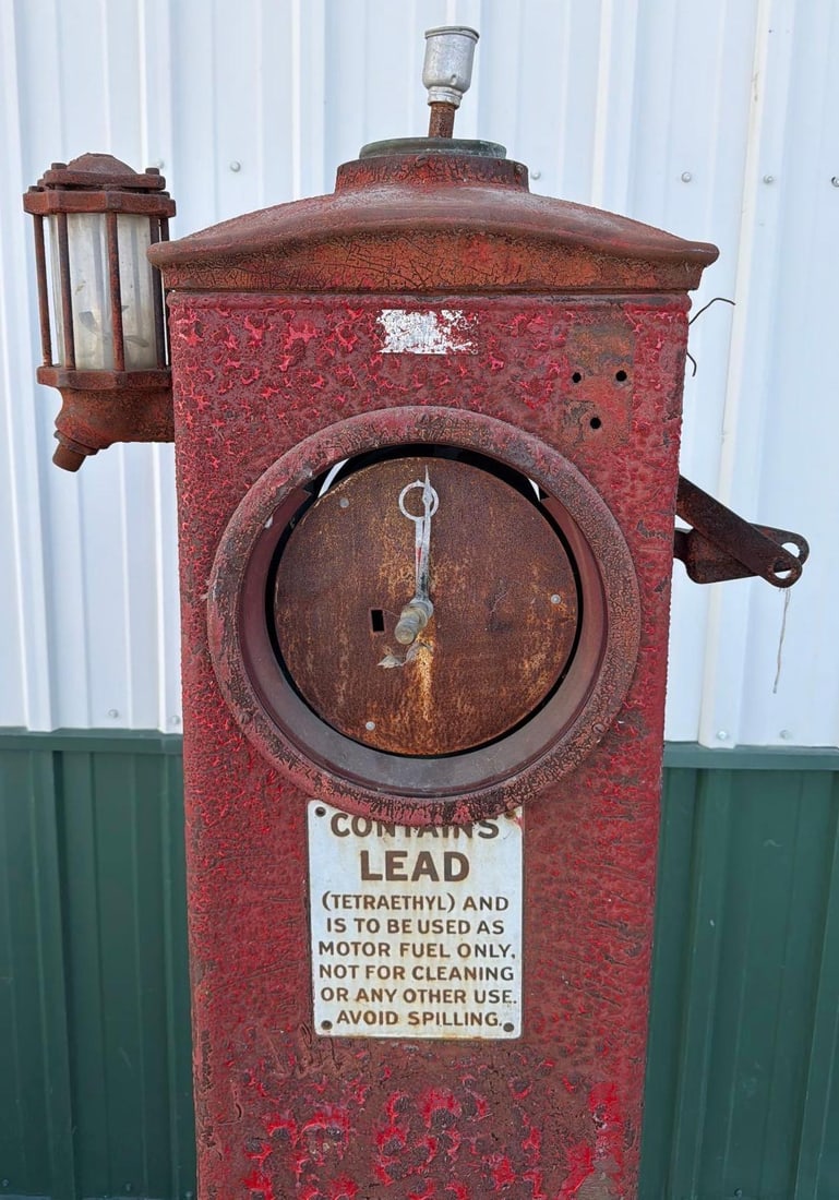American Model #207 Clock Face Gas Pump - 9