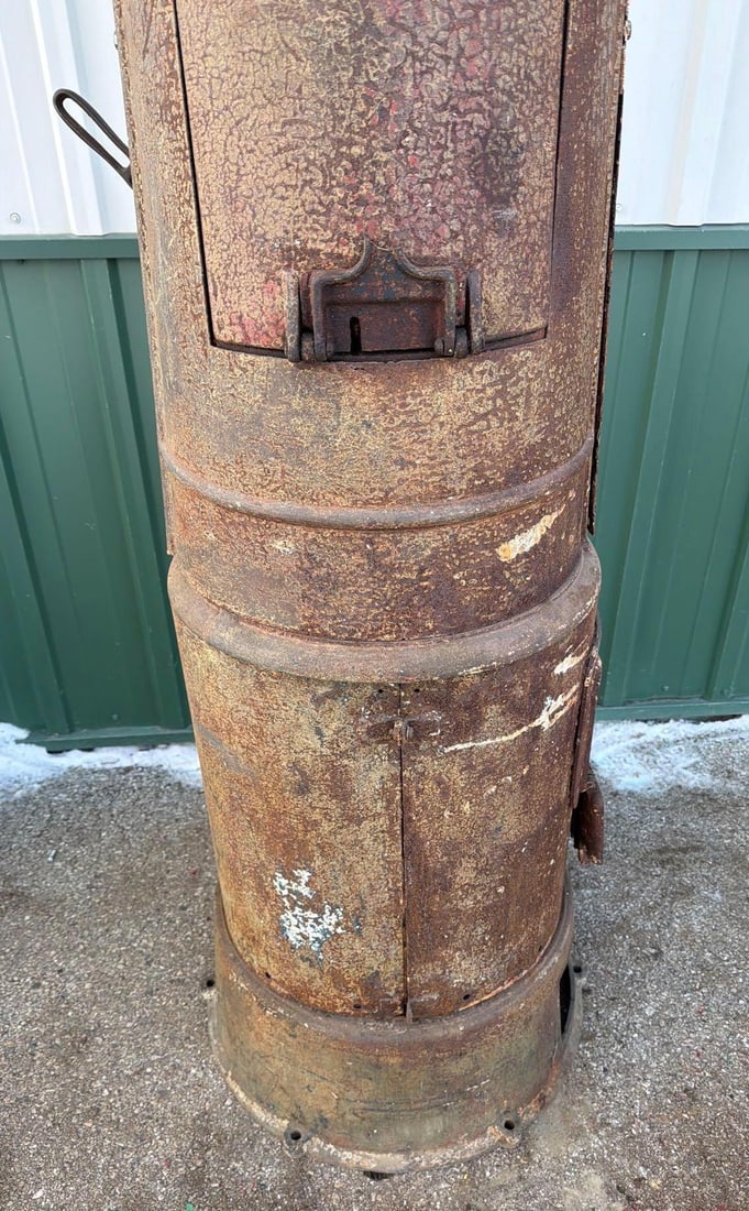 Ten Gallon Visible Gas Pump - 4