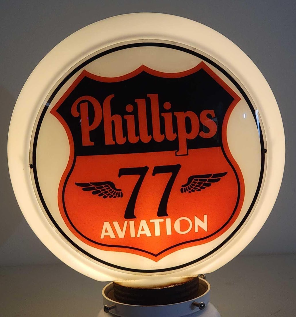 Phillips 77 Aviation w/Logo 13.5" Single Globe Lens: rated 9, the single 13.5" D. globe lens is in very good condition, mounted on a narrow screw base glass globe, collar is rusty. TAC #025727