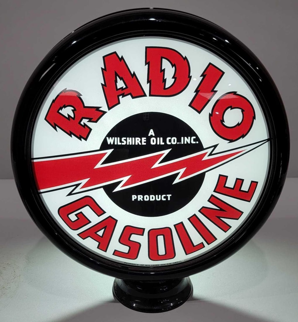 Radio Gasoline w/Logo Willshire Oil Co. (Polly) 15" Single Globe Lens (TAC): rated 9.5, 15"D., the single globe lens is in excellent condition, mounted on a new metal globe body. TAC #025683