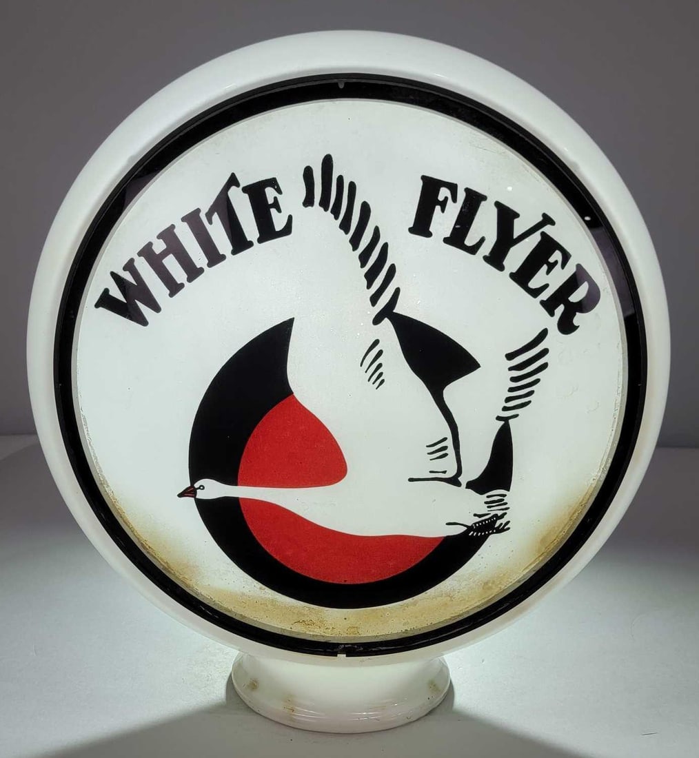 White Flyer w/Goose Flying 13.5" Single Globe Lens (TAC) (1 of 2)