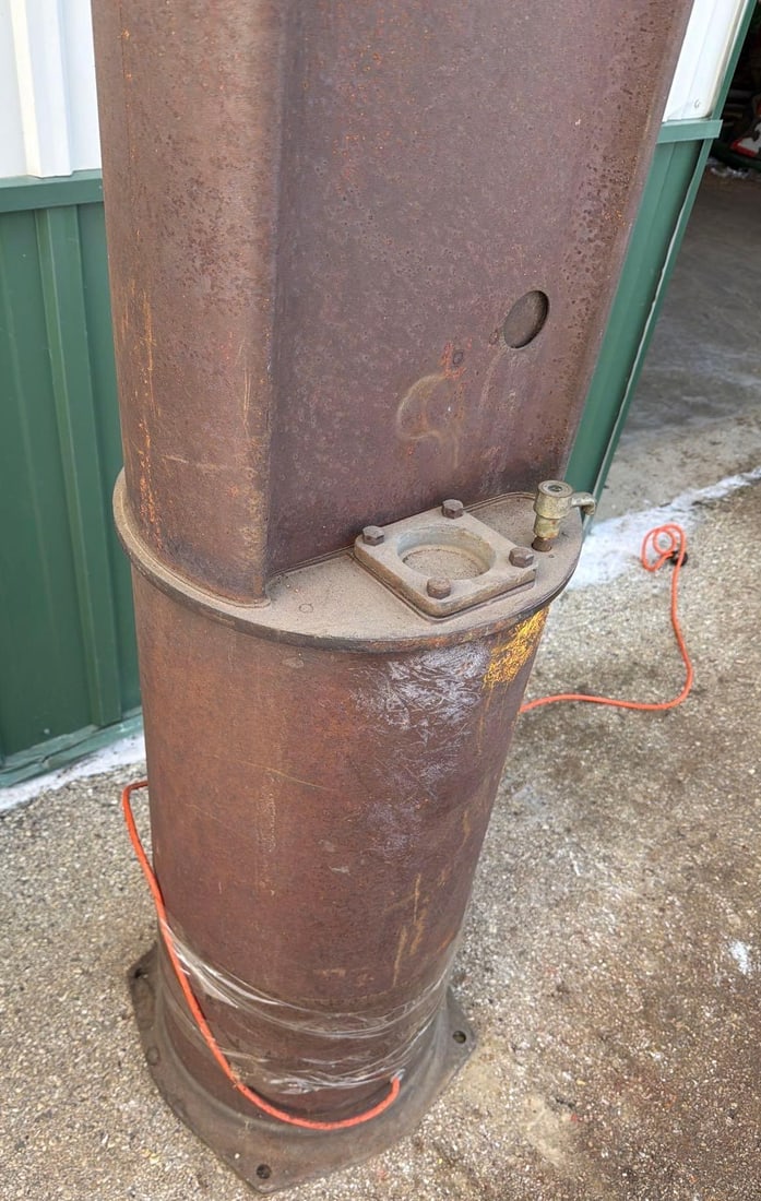 1920's Wayne Model #480 Clock Face Gas Pump - 14